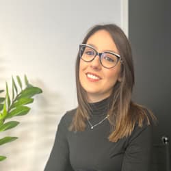 laura_dv_ugc