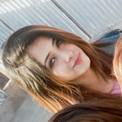 atiqa_fayaz