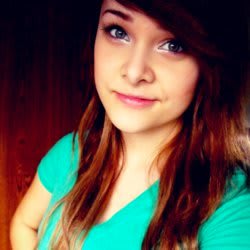 Fiverr profile picture for @gloriously