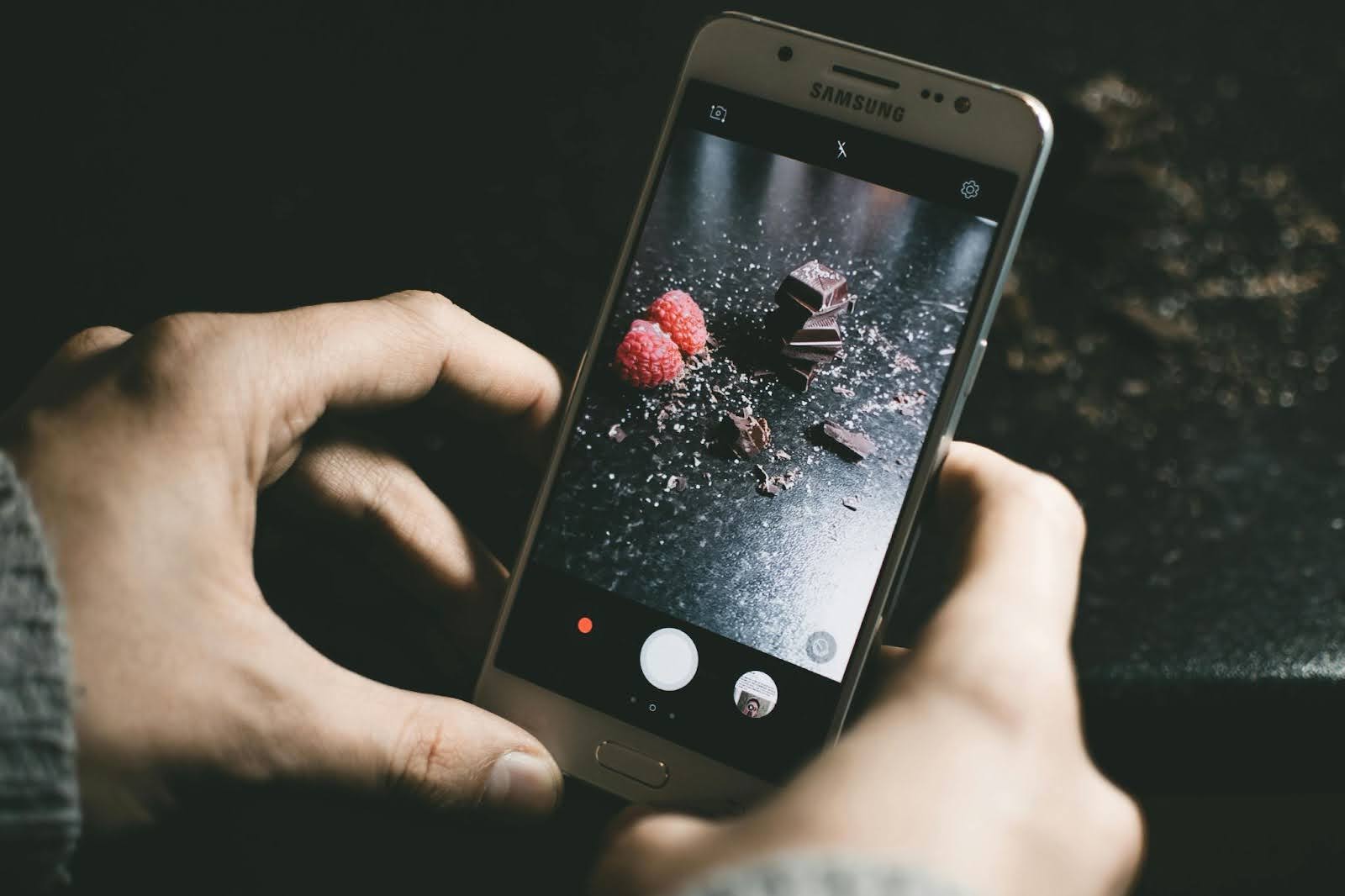taking photo of food with a smartphone