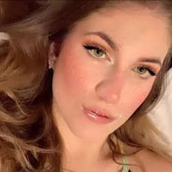 adrianepaccheco