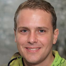 victor_lacomb88