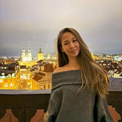 roxy_oprea