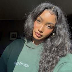 emilia_guruu
