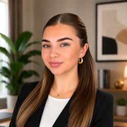 angela_jud