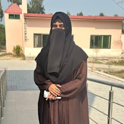 ayesha_qasim19