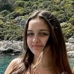 axell_cristina