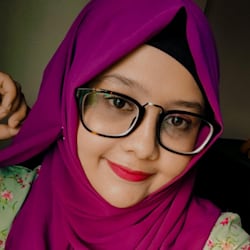 nusaiba_farbeen