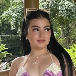 ariana_jordan4