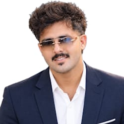 noukhaizkhan