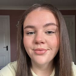 sophieugcflow_