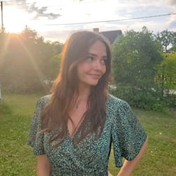 rika_voro