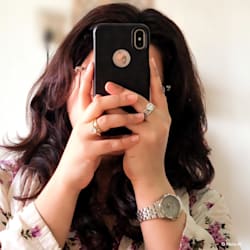 yameena2304