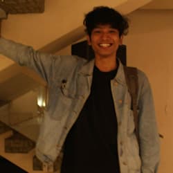 jun_beside