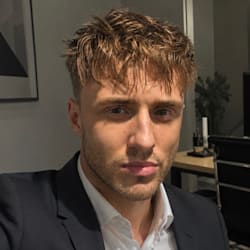 staz369
