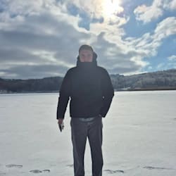 artur_bezhenar