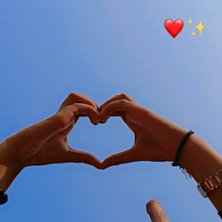 moti_mano