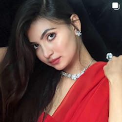phoebe_castillo