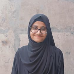 amina_2045