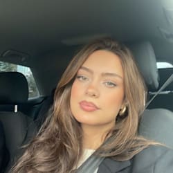 darlene_hous