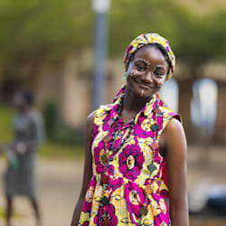 raven_lumora