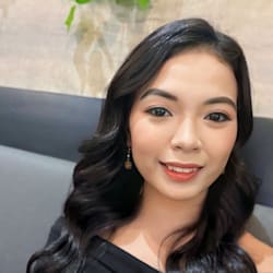 micole_seno