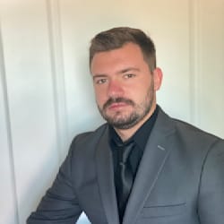 tylervarzeas