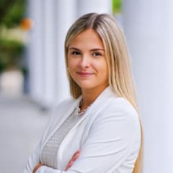 schmitzvanessa