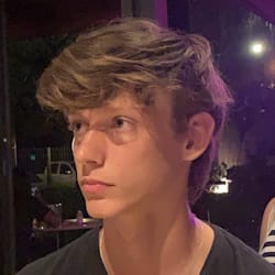 tiago_attolini