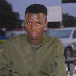 sakhumzi1998