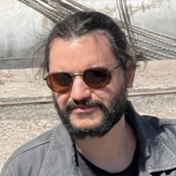 emanueletan