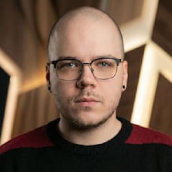 nikholub