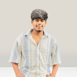 nikkynaveed