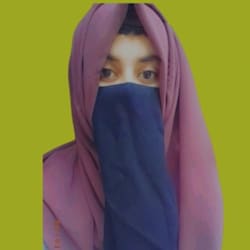 komal_niazii