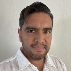carlos_gur
