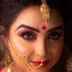 madam_maya
