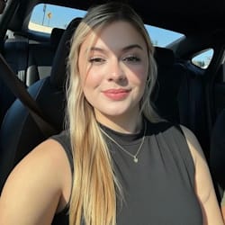casey_hoeger