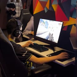 mikevoesten