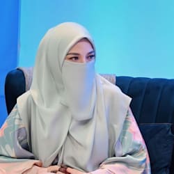 farheenchishty2