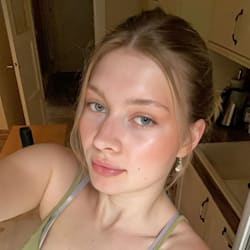 helen_hendrix