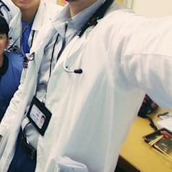 Translate between english and chinese, esp medical texts by