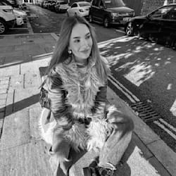gina_kaz