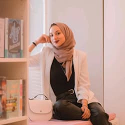 husna_shakir