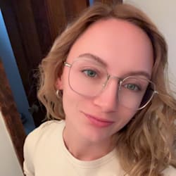 angelaxkelley