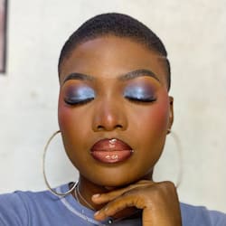 ajglowmakeup