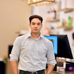daniyalali_24