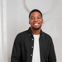 daniel_lewis02