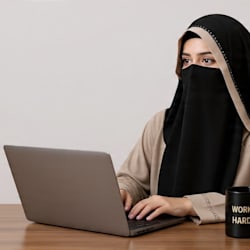 bushra_bano08