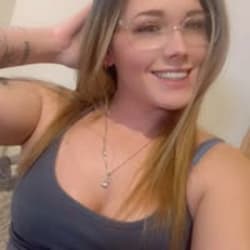 adele_cuevasa