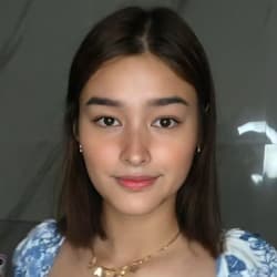 naomi_556
